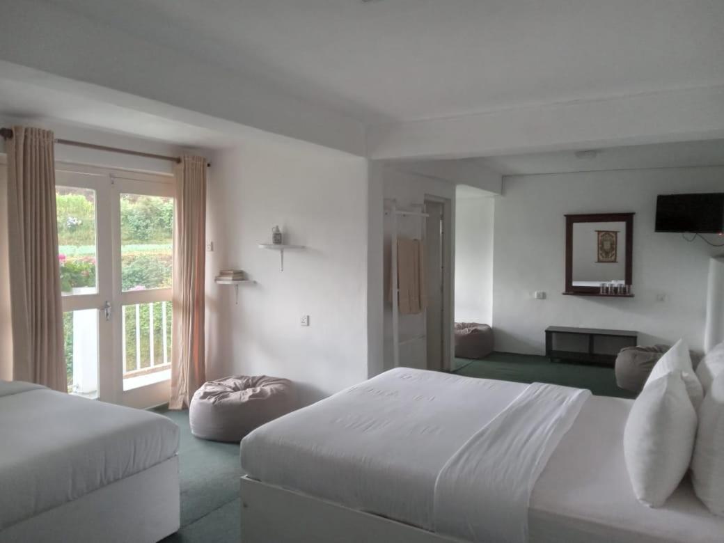 The Nuwaraeliya *