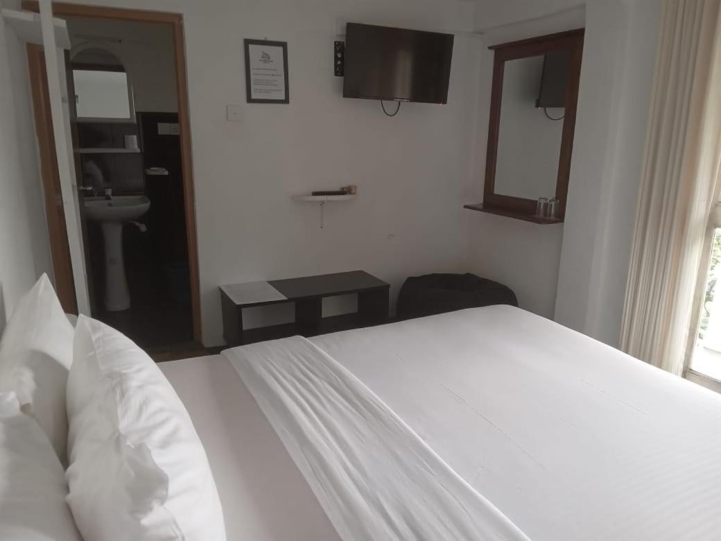 Проживание в семье The Nuwaraeliya *